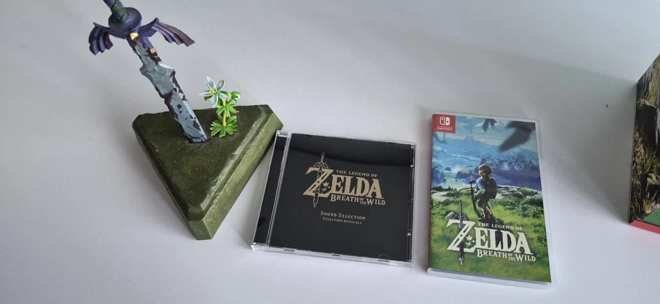 The Legend of Zelda Breath of the Wild Limited Edition PAL ITA Switch, foto 3 di 4