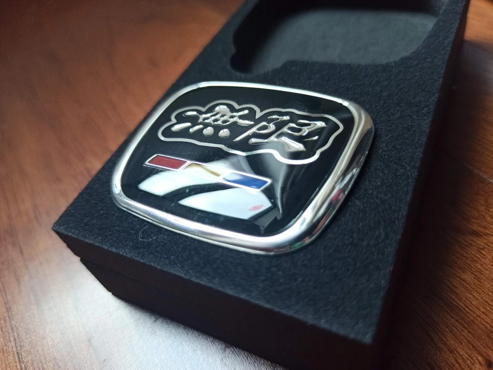 MUGEN BLK STEERING BADGE EMBLEM HONDA CIVIC TYPE R FN2 FD2 FK2 FK8 VTEC ACCORD - Image 3 of 4