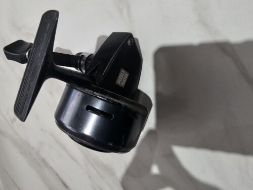 Abu 508 Closed Face Fishing Reel - Right Hand Wind - Working - Picture 4 of 8