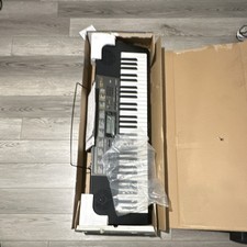 Casio LK-265 61-Key Electronic Keyboard Black Built-in Speaker USB Compatible