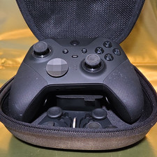Manette sans fil Microsoft Xbox Elite Series 2 noire avec étui, palettes
