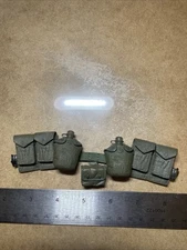 1:6 Dragon Vietnam USMC Nate M56 Web Belt 4 M14 Ammo pouches 2 Canteen & Covers