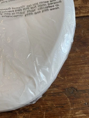 PROFLO PFTSEC2000WH Elongated Slow Close Toilet Seat & Lid in White - Picture 2 of 7