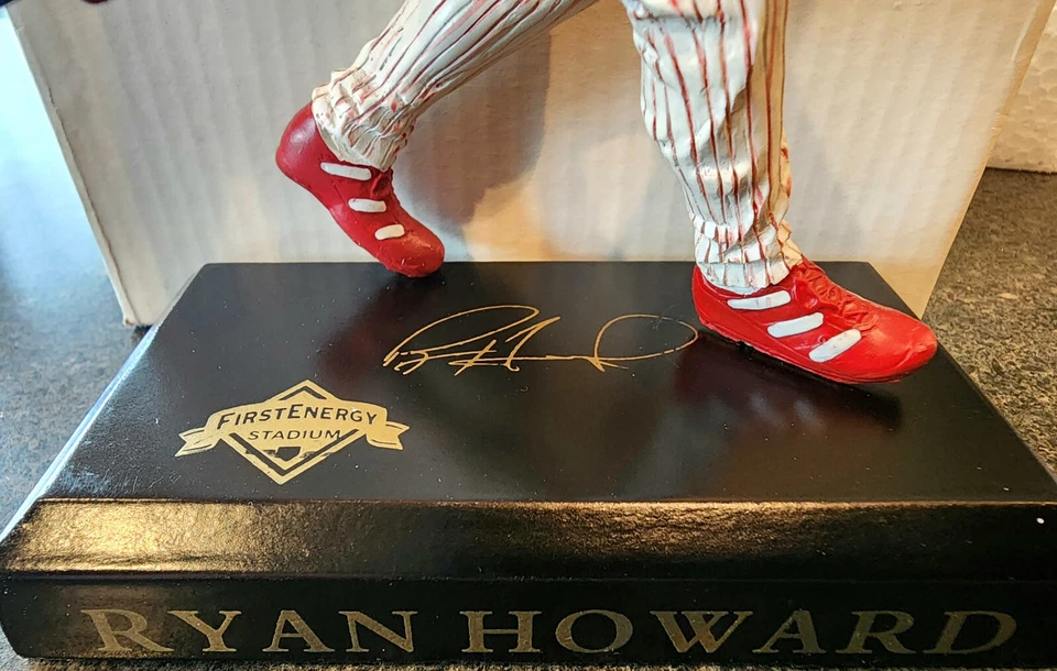 Ryan Howard Reading Fightin Phils SGA Edición Limitada Estatuilla/Satura 1791/2600! Foto 4 de 4