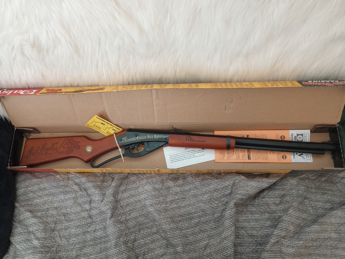 Daisy BB Gun Model # 19388 Limited Edition Red Rider Ducks