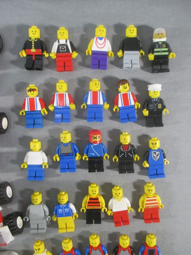 Lego Motorcycles Knights Pirates Space Astronauts Minifigure Lot Vintage - Picture 2 of 13