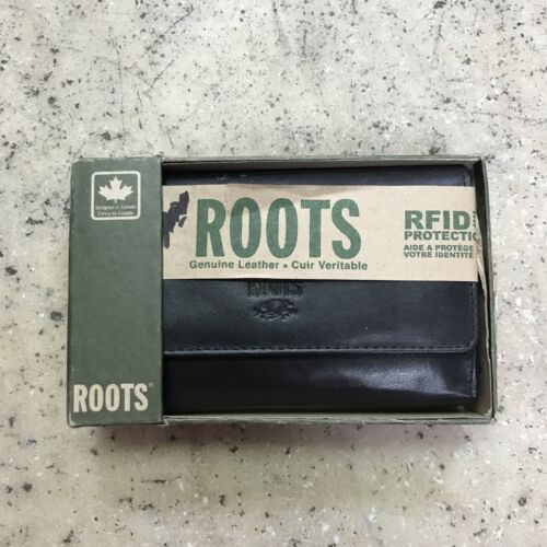 New Roots Canada Multi Pocket Wallet Roots Beaver Logo Black Tri Fold Fast Ship