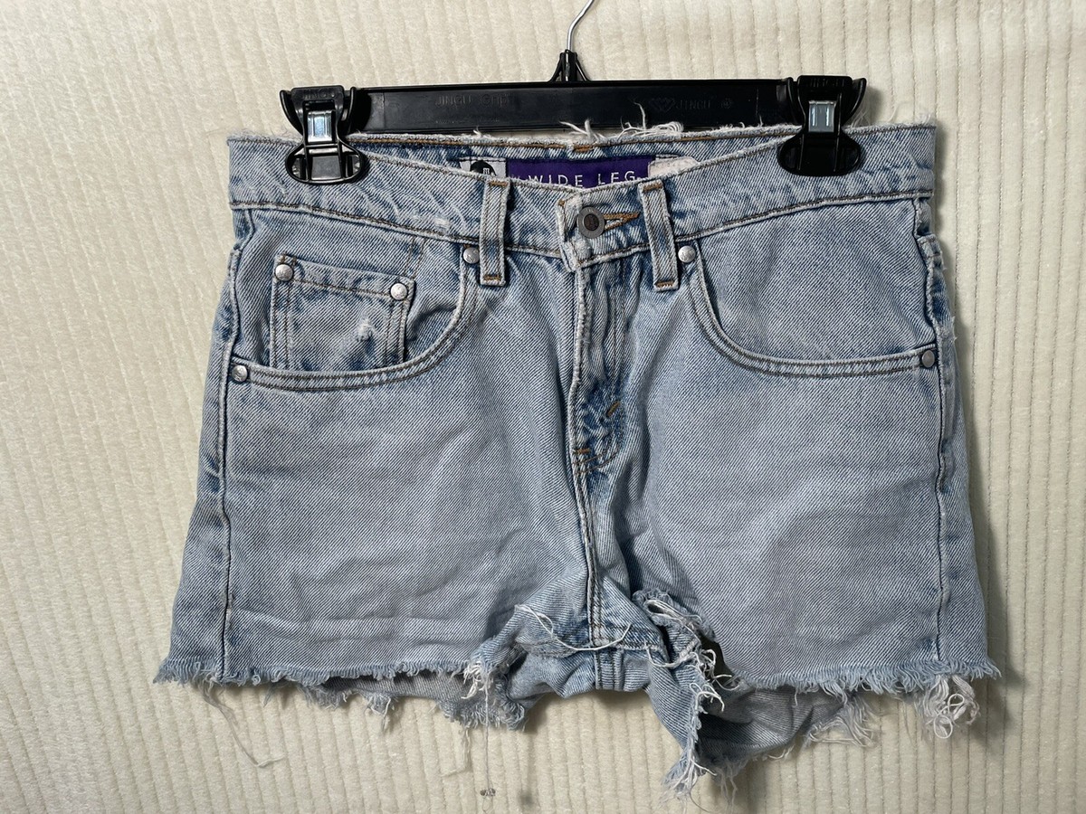 Vintage Levi's 90's Silvertab Denim Cutoff Shorts Size 29x2