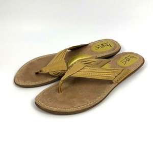 boc leather flip flops