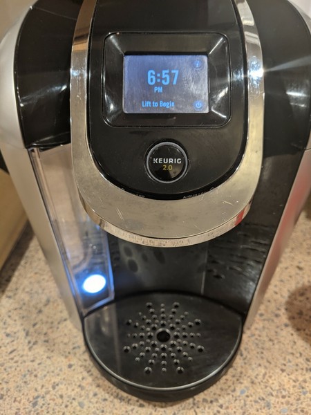 Keurig 2.0 K500 Single Serve Coffee Maker Photo Related