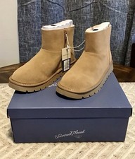 NIB Universal Thread Tan Boots Size 7