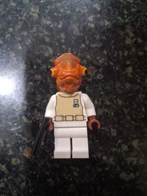 Lego Star Wars Admiral Ackbar Minifig White Spacesuit 2009 sw0247 75003 7754