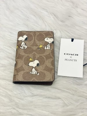 NWT Coach X Peanuts Id Card Wallet In Signature Canvas With Snoopy