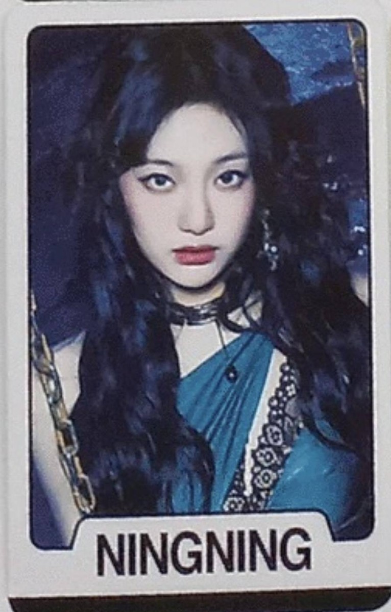 AESPA WEEK - DRAMA CITY MD TRADING CARD OFFICIAL KARINA WINTER