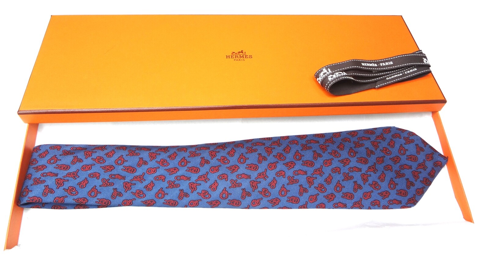 HERMES Tie  "Dark Night" Vintage . COLLECTIBLE + Box in GOOD Condition . 80s