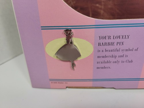 Barbie 17784 Collectors Club Charter Membership Kit WITH ORIGINAL SHIPPING BOX - Picture 12 of 12