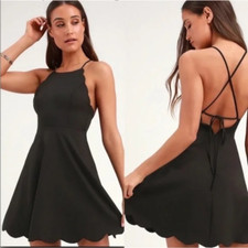Lulus Play On Curves Black Backless‎ Dress Sz Small scalloped edges