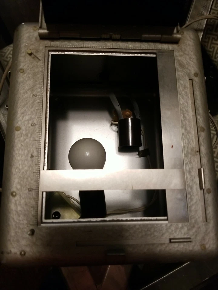 CAJA DE IMPRESIÓN VINTAGE AIREQUIPT PHOTOCRAT, MODELO M1 proyector Foto 4 de 4