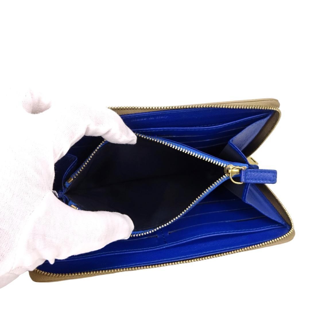 Good Condition Celine Zip Multi function Round Zi… - image 7