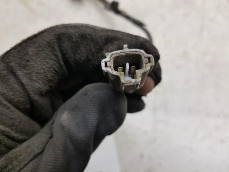 Toyota 4runner 1999 lado del conductor conjunto de sensor ABS delantero  Foto 3 de 4