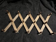 Wooden Accordion 10-Peg Expandable Folding Coat Hat Rack Wall Hanger