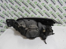 Feu avant (phare) Mazda 121
