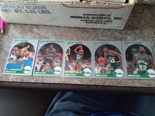 (5) Assorted Dallas Mavericks NBA Basketball Cards