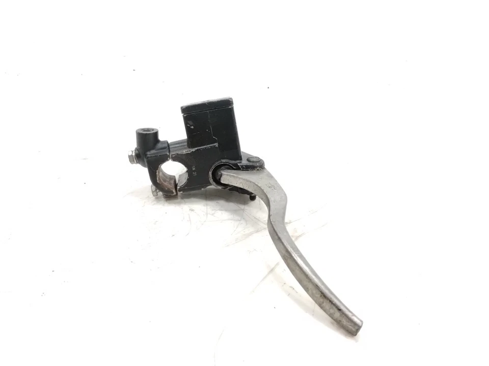 Cilindro maestro de freno delantero Suzuki GZ250 2009 1999-2010 Foto 3 de 4