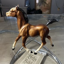Breyer Bay Arabian Foal Horse Figurine Brown with Black Mane & White Socks