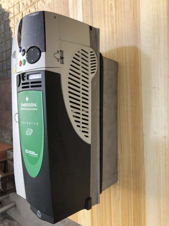 New Nidec = Emerson SP2403 Control Techniques Unidrive SP 11kW Inverter Drive - Image 2 of 2