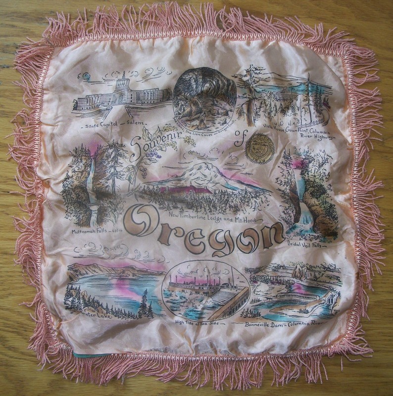 VINTAGE SOUVENIR DECORATIVE SATIN PILLOWCASE w/FRINGE ~ STATE OF OREGON PLACES