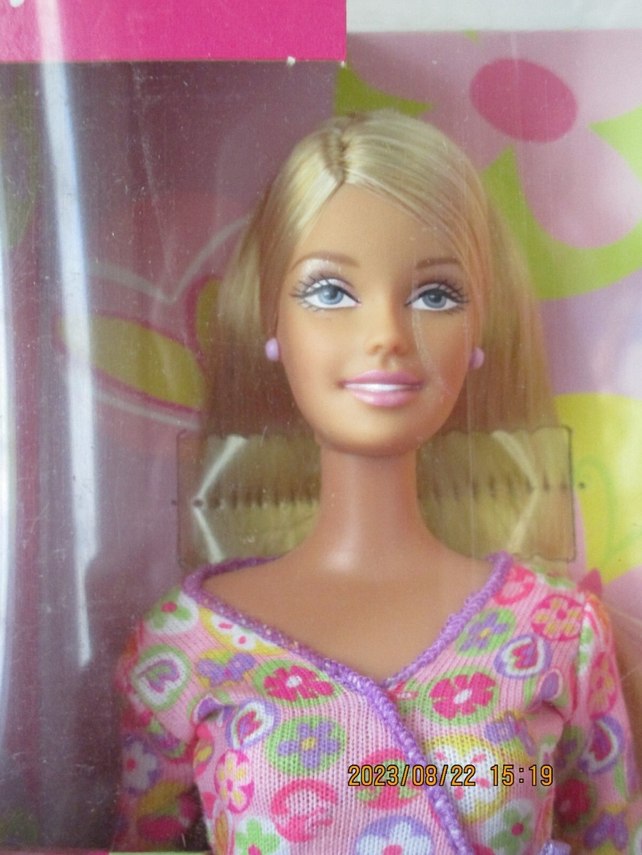 ヴィンテージBarbie Vintage Cut and Style Barbie Styling Head Blonde Mattel