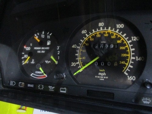 ✅ 88 MERCEDES 200E SPEEDOMETER GAUGE CLUSTER INSTRUMENT PANEL ODOMETER 140K - Picture 3 of 24