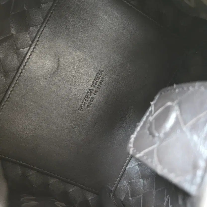 Bottega Veneta Parashoot Small Phone Bag in Brown - Gently Used thumbnail 7