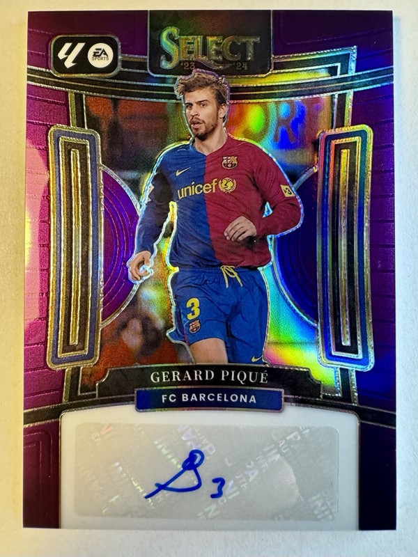 Panini Gerard Pique 2023-24 Select Signatures Purple Prizm /5 Auto