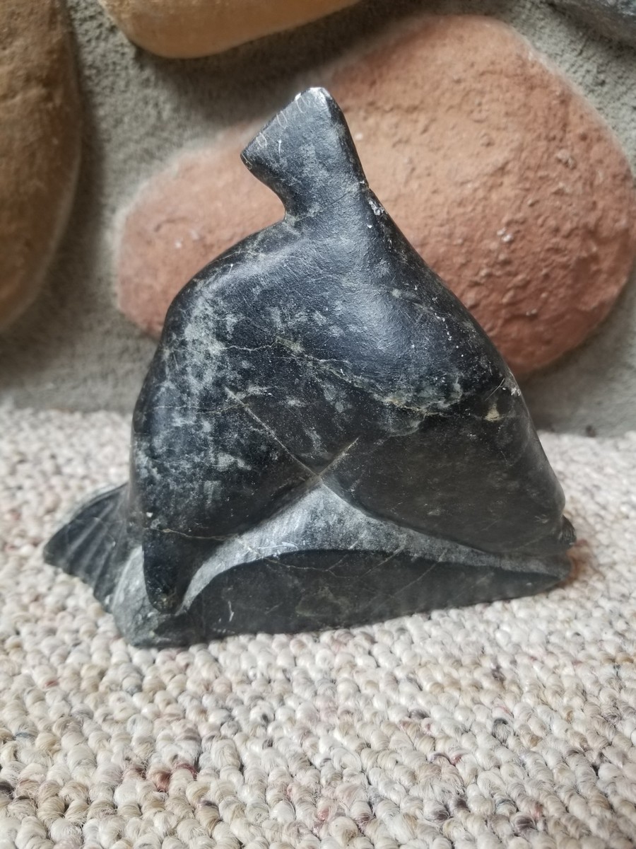 Authentic Inuit Art Eskimo Seal Stone Carving Signed Base Alaskan