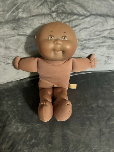 Vintage Cabbage Patch Doll 1995 Xavier Roberts Brown Skin Brown Eyes Black