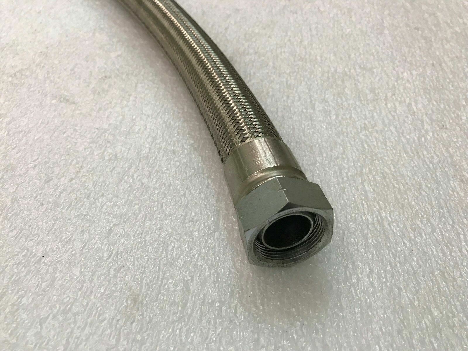 LAMBORGHINI MURCIELAGO LP640 OIL HOSE PIPE LINE OEM 