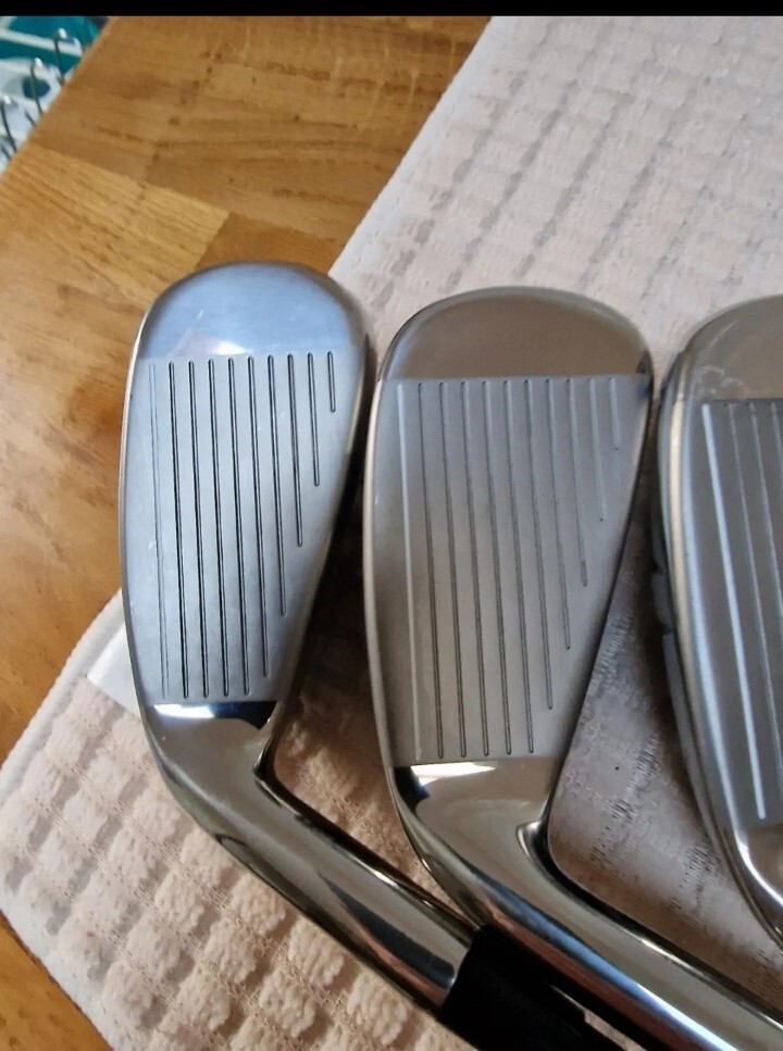 Ladies Cleveland launcher xl halo hybrid irons eBay