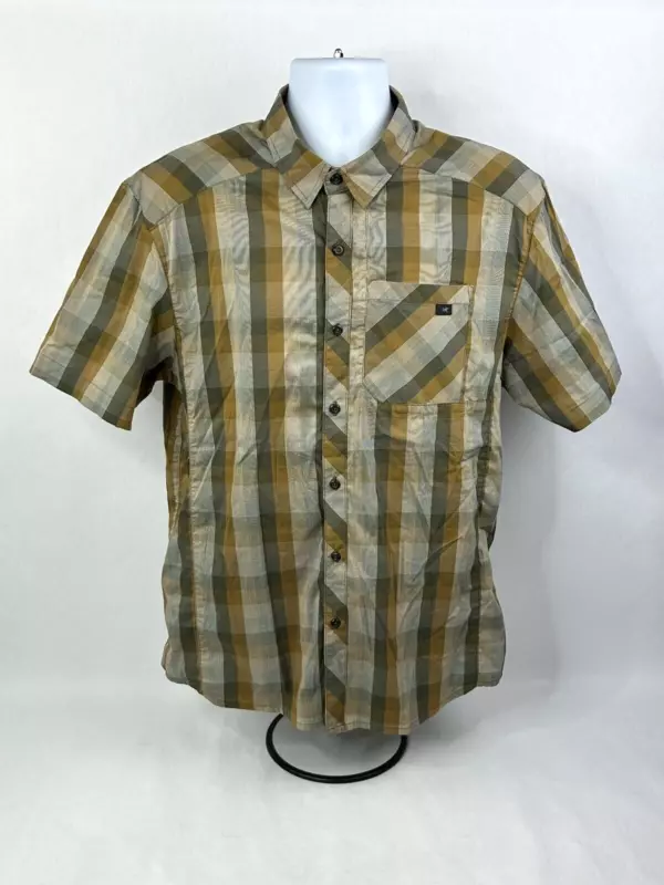 arcteryx plaid pocket logo s/s button up shirt