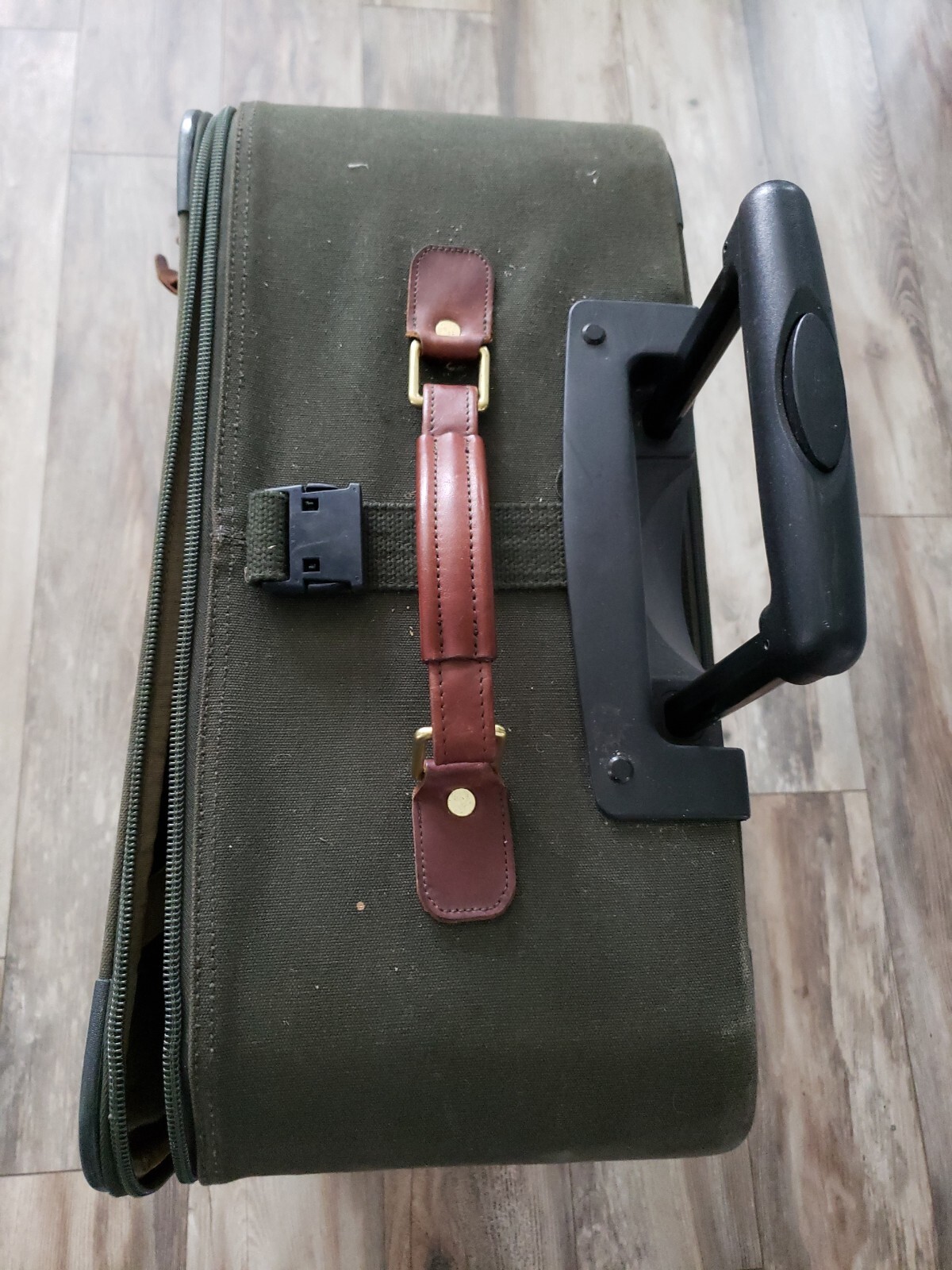 Orvis Vintage Leather & Canvas Large Rolling Suitcase Wheeled Luggage