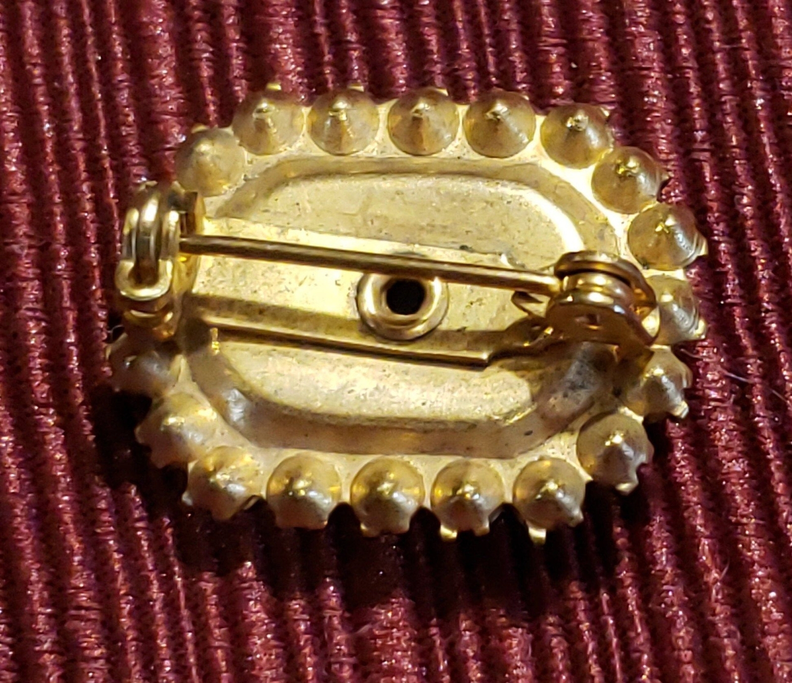 Vintage Unsigned Rose Pin, Rectangular Shape Broo… - image 9