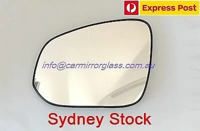LEFT PASSENGER SIDE MIRROR GLASS FOR TOYOTA KLUGER 3/2014 - 2/2021 (with plate)