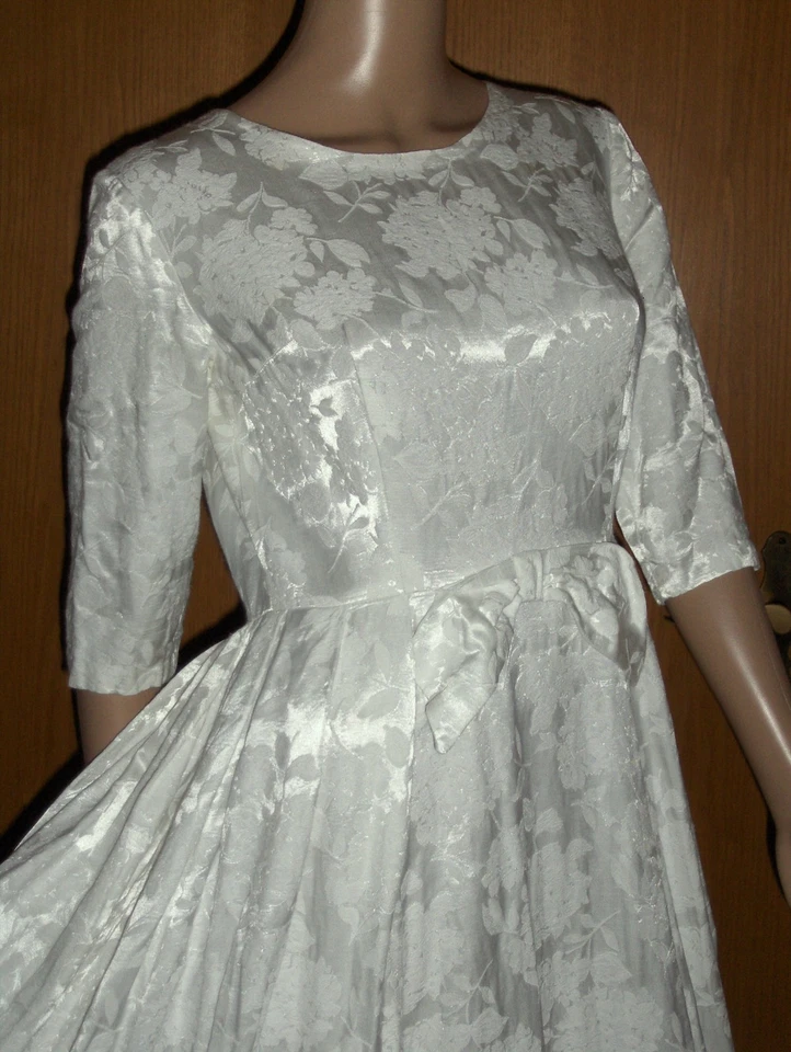 Vintage herrlich altes Brautkleid Hochzeitskleid Wedding Hochzeit Damast? 34-36 - Bild 2 von 4