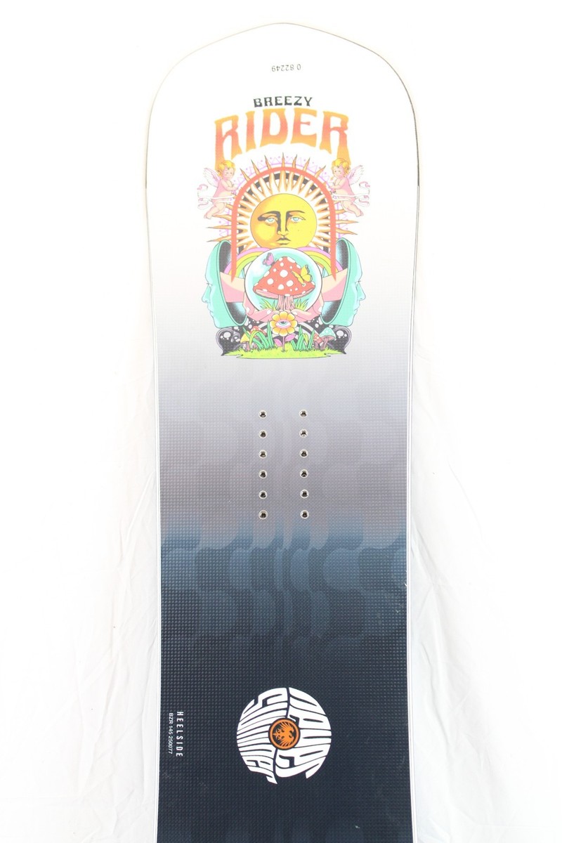 【新品】24-25 NEVER SUMMER BREEZY RIDER 142 24-25 Never Summer Breezy Rider Used Womens Snowboard 145cm