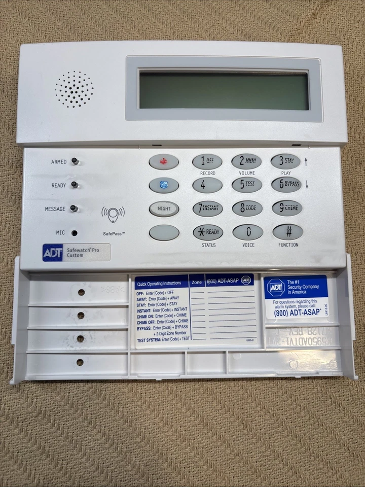 Teclado Honeywell ADT Ademco 6160VPADT Talking Alpha con Safepass Foto 3 de 4