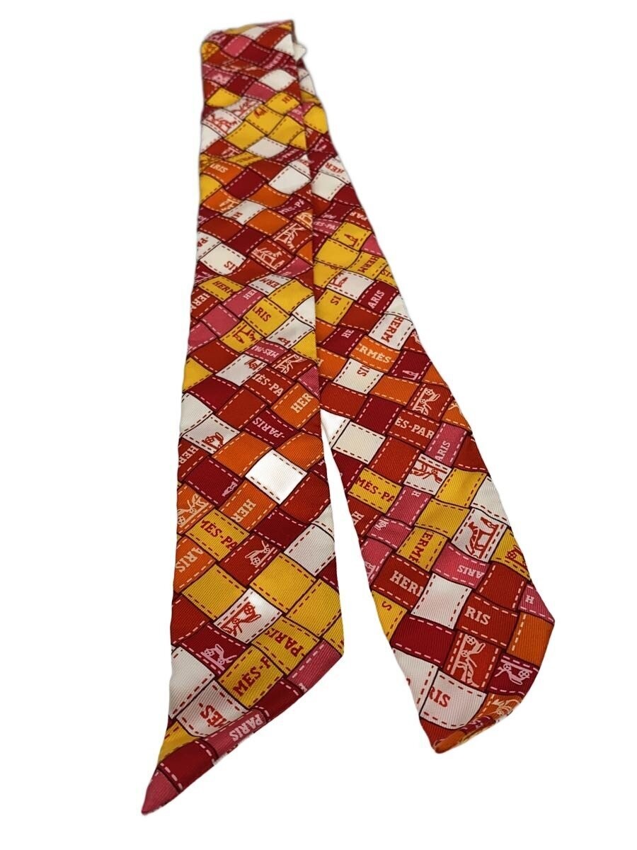 HERMES scarf silk RED all over pattern ladies