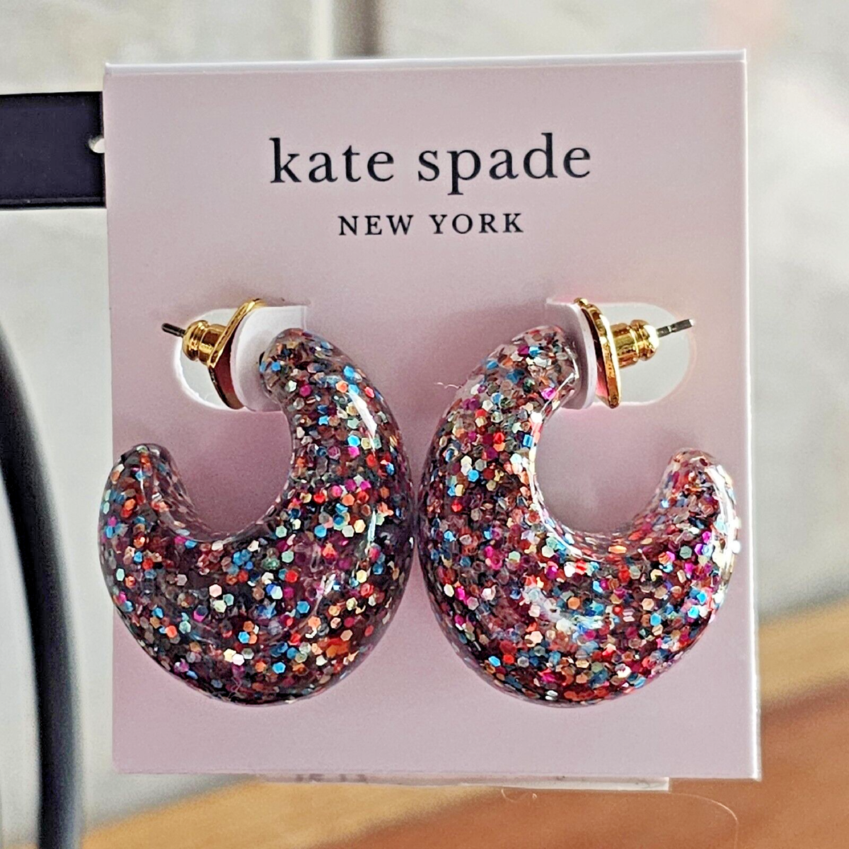 【人気】Kate Spade Stud & Huggie Hoop ピアスセット kate spade - Adore-ables - Glitter Huggie Hoop Earrings
