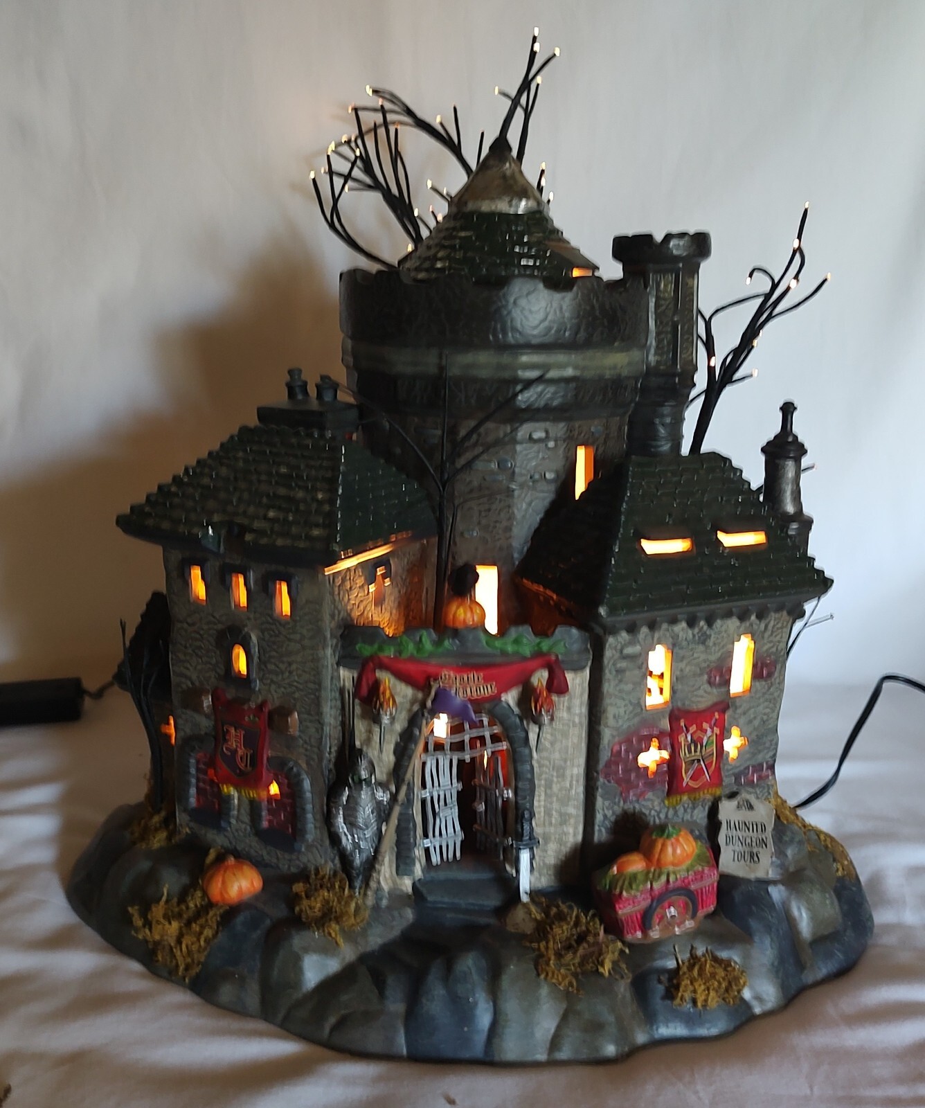 Picture 1 of 15