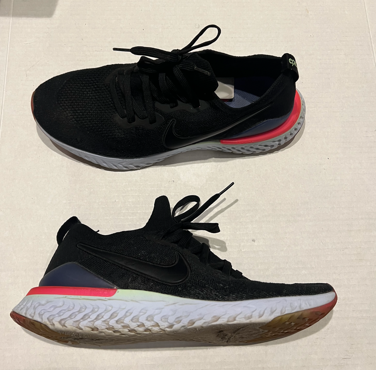nike epic react flyknit 2 size 10.5
